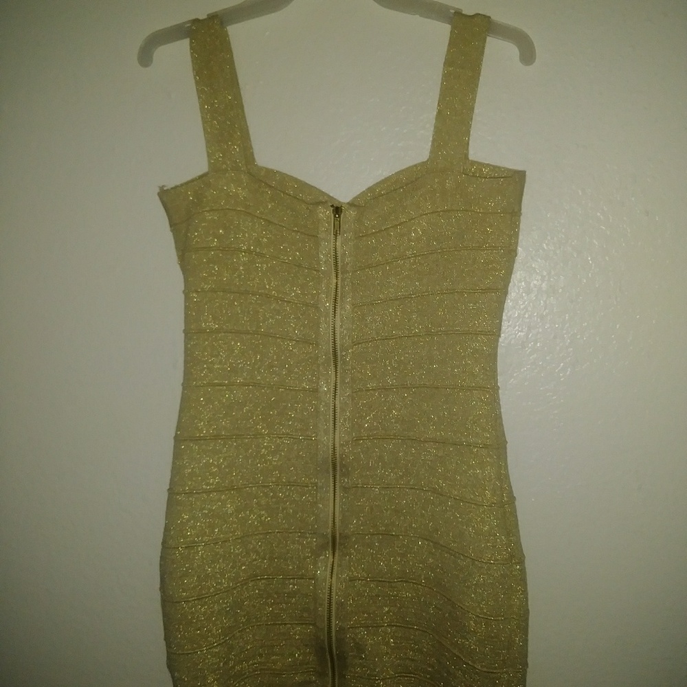 Dress - Picture 2 of 2